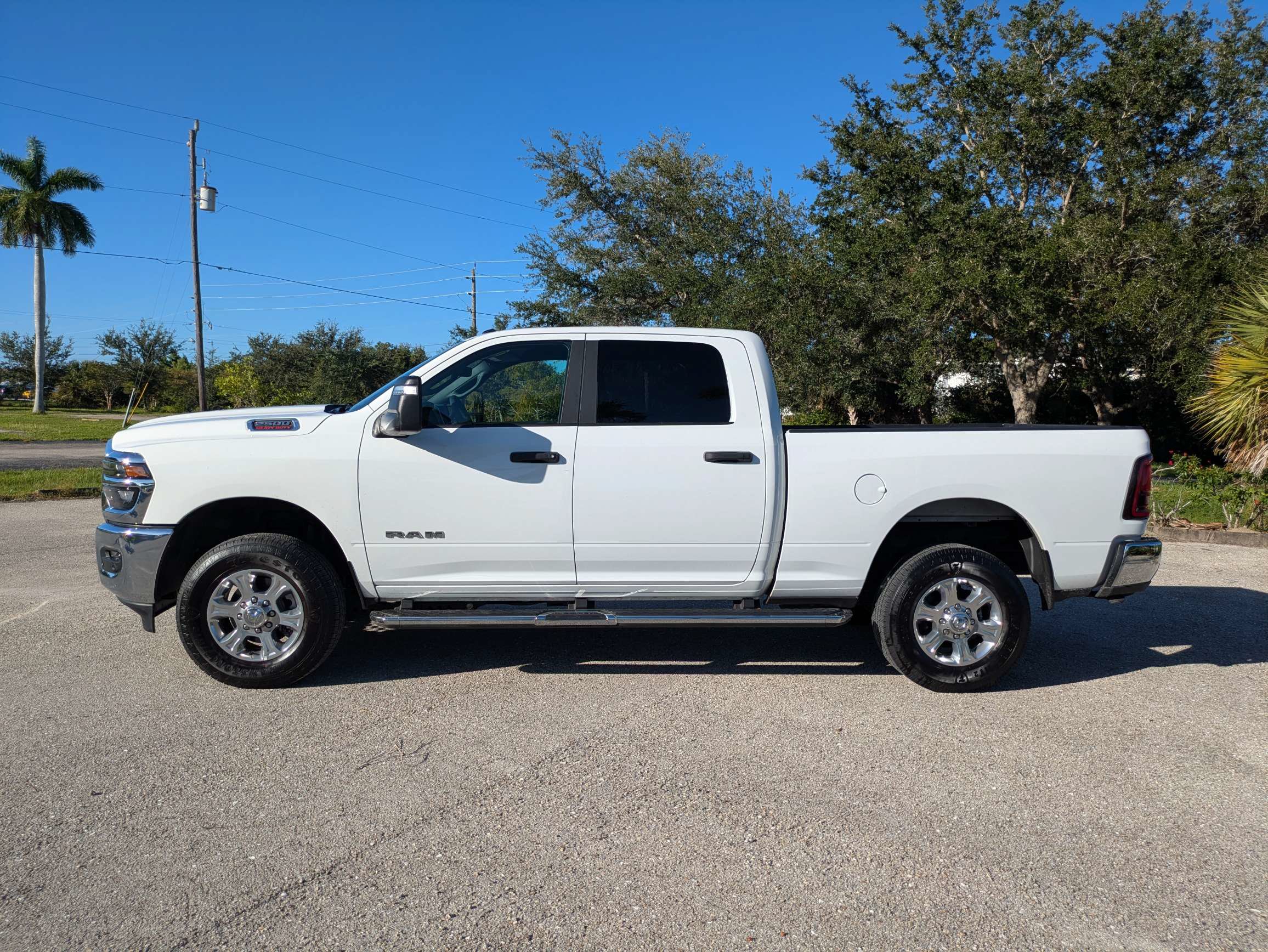 Used 2026 RAM 2500 Big Horn AWD/4WD image 10