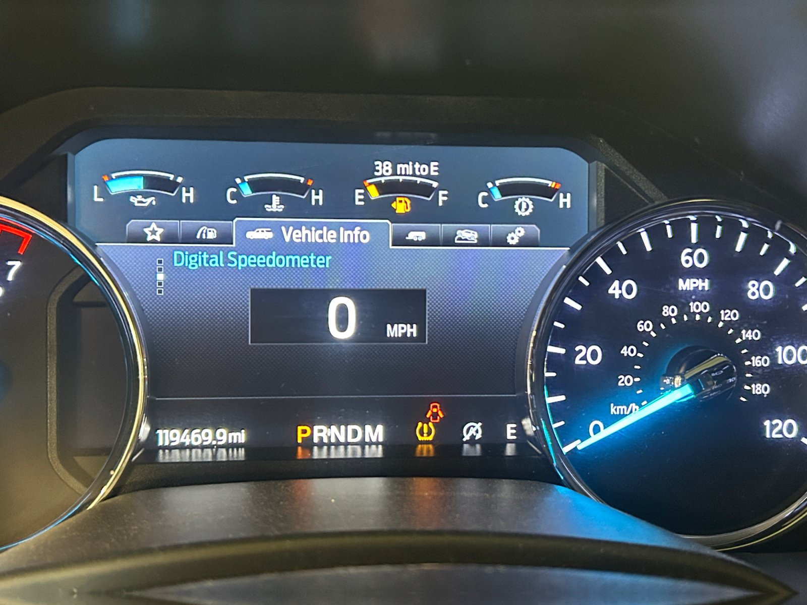 Used 2020 Ford Expedition XLT w/ Equipment Group 202A RWD image 16
