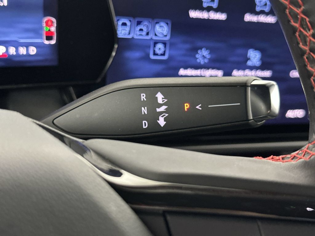 Used 2024 Chevrolet Equinox EV RS FWD image 18