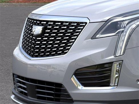 New 2025 Cadillac XT5 Premium Luxury w/ Technology Package image 13