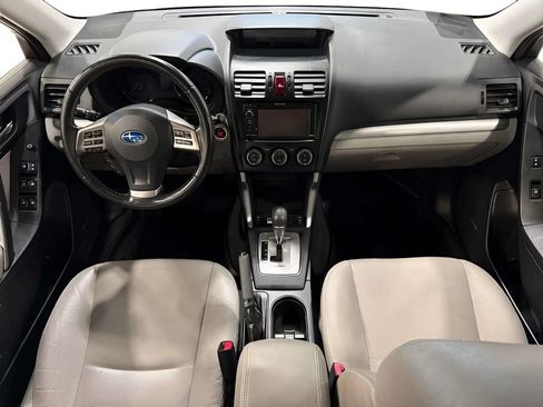 Used 2014 Subaru Forester 2.5i Touring AWD/4WD image 37