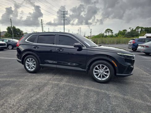 Certified 2025 Honda CR-V EX-L image 2