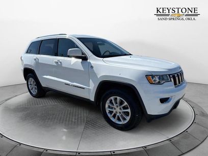 Used 2021 Jeep Grand Cherokee Laredo