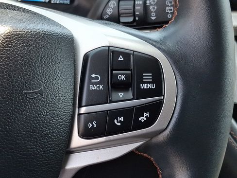 Certified 2025 Ford Explorer Active AWD/4WD image 24