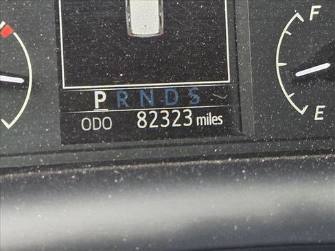 Used 2020 Toyota Sequoia Platinum image 11