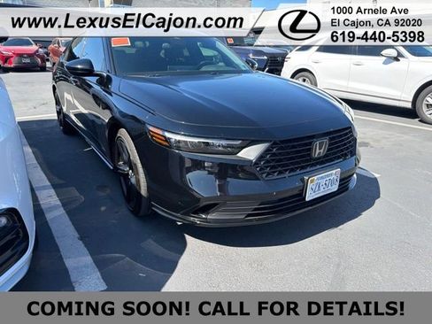 Used 2025 Honda Accord Sport image 2