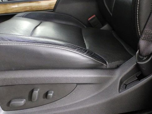 Used 2017 Chevrolet Silverado 1500 LTZ w/ Sport Package image 23