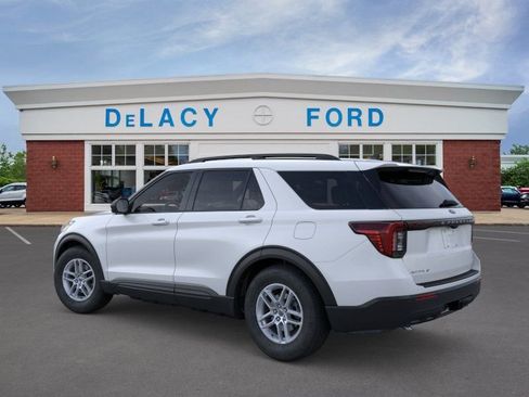 New 2026 Ford Explorer Active image 5