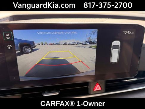 Certified 2025 Kia Carnival EX image 19
