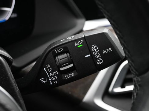 Used 2023 BMW X5 sDrive40i w/ M Sport Package image 43