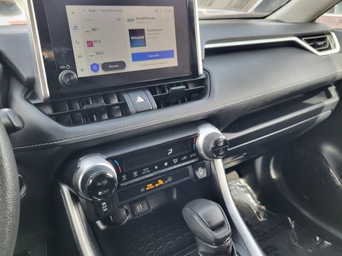 Certified 2025 Toyota RAV4 XLE w/ Convenience Package image 11