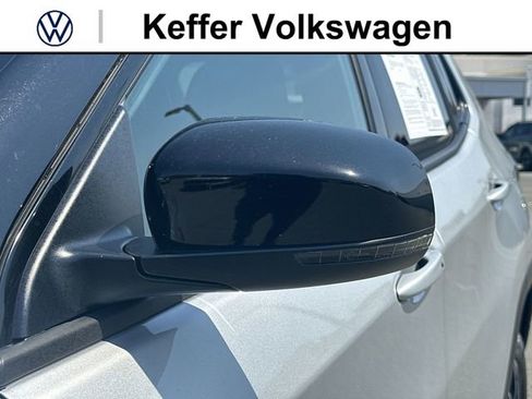 Used 2024 Jeep Compass Trailhawk AWD/4WD image 10