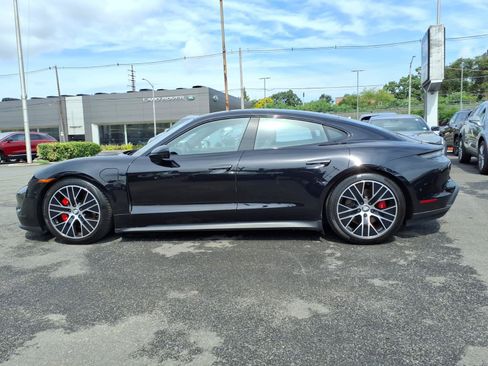 Used 2020 Porsche Taycan 4S AWD/4WD image 8