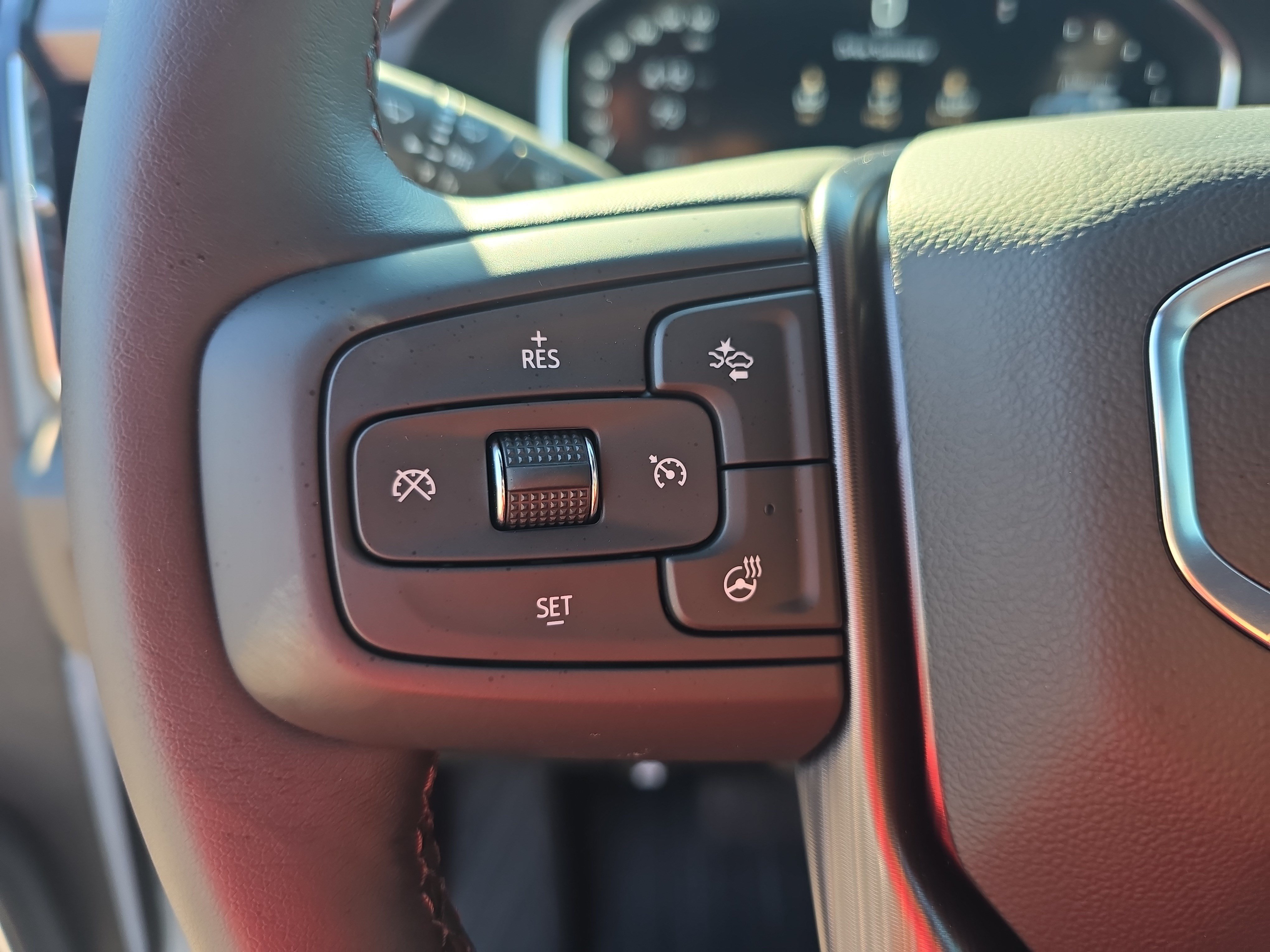 Used 2026 GMC Sierra 2500 Denali Ultimate AWD/4WD image 18