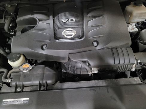 Used 2021 Nissan Armada SL w/ Captain's Chairs Package image 30