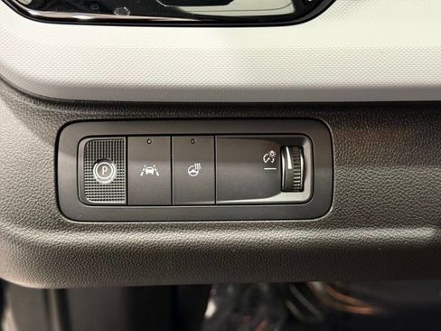 New 2027 Chevrolet Bolt LT w/ Comfort Package FWD image 30