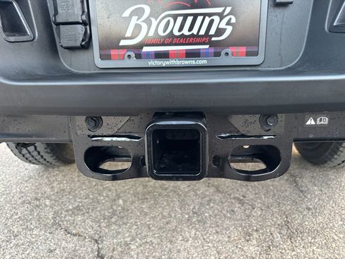 New 2026 Ford F250 Lariat w/ Black Appearance Package image 9