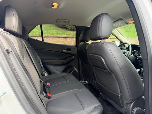 Used 2023 Buick Encore GX Select FWD image 10