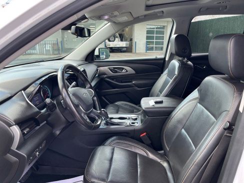 Used 2020 Chevrolet Traverse RS AWD/4WD image 20