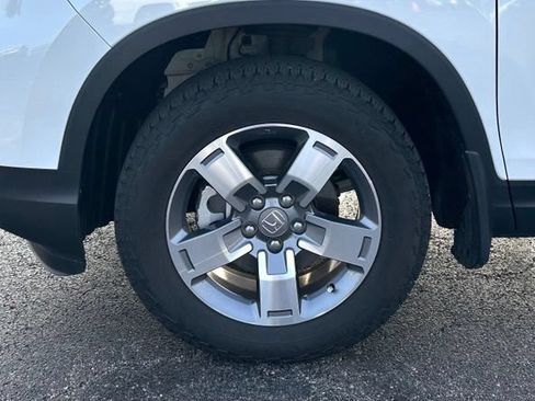 Used 2025 Honda Ridgeline RTL image 8