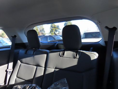 New 2026 Ford Explorer Active image 16