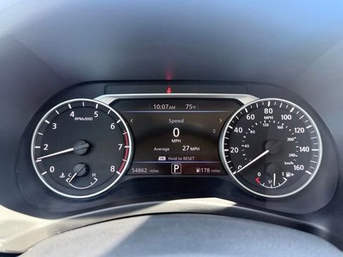 Certified 2022 Nissan Sentra SV w/ Trunk Package FWD image 12