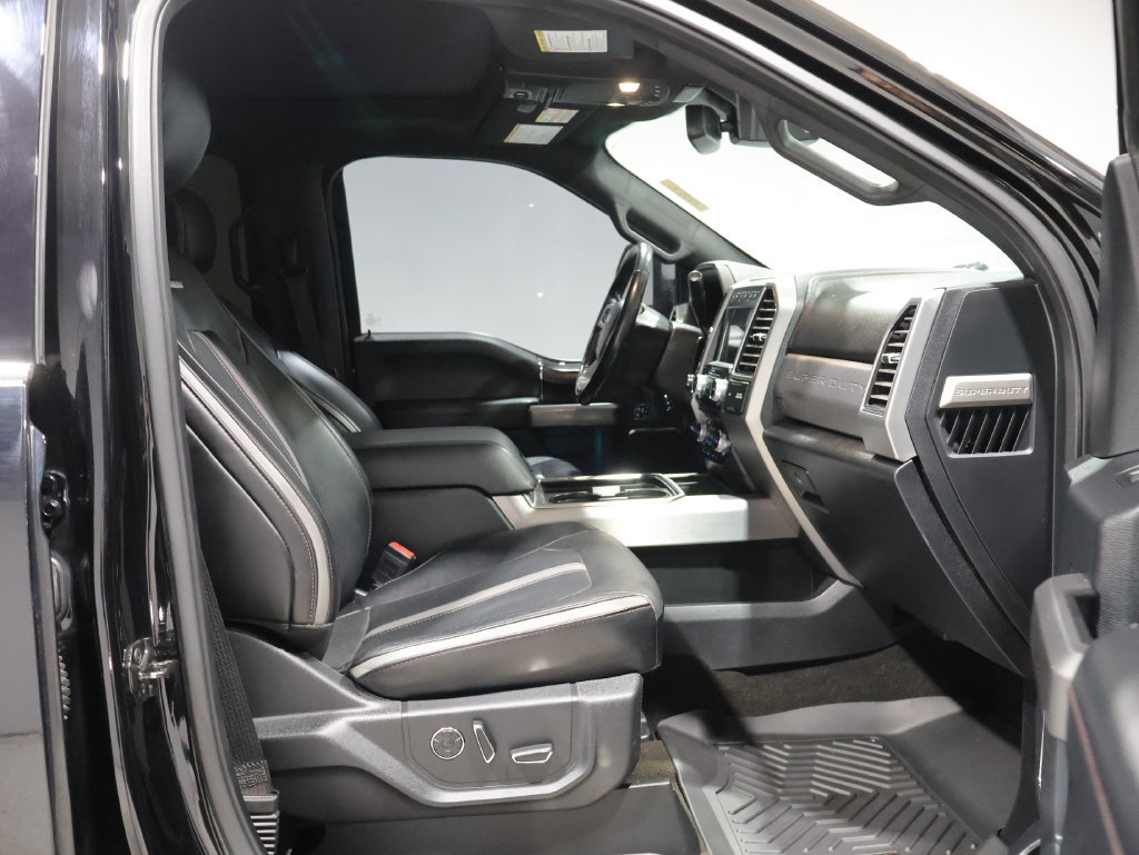 Used 2018 Ford F350 Platinum w/ Platinum Ultimate Package AWD/4WD image 21