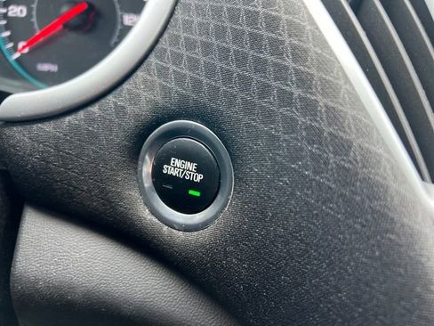 Used 2024 Chevrolet Malibu LT image 24