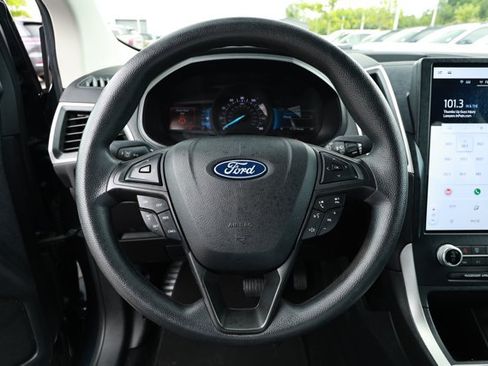 Used 2022 Ford Edge SE w/ Black Appearance Package AWD/4WD image 11