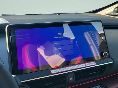New 2026 Toyota Prius Plug-In Hybrid FWD image 27
