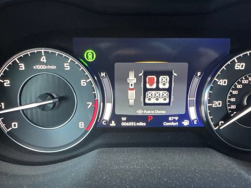 Used 2025 Acura RDX SH-AWD image 9