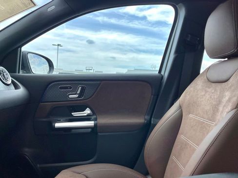 Certified 2025 Mercedes-Benz GLA 35 AMG GLA 35 AMG image 51