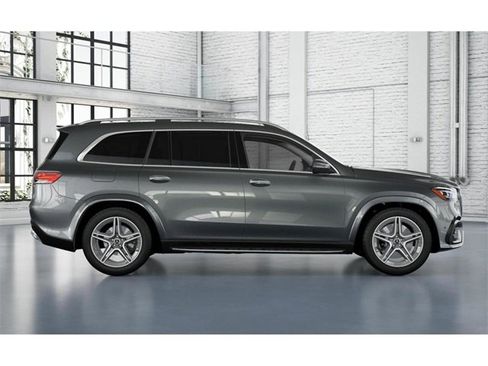New 2026 Mercedes-Benz GLS 450 4MATIC image 16