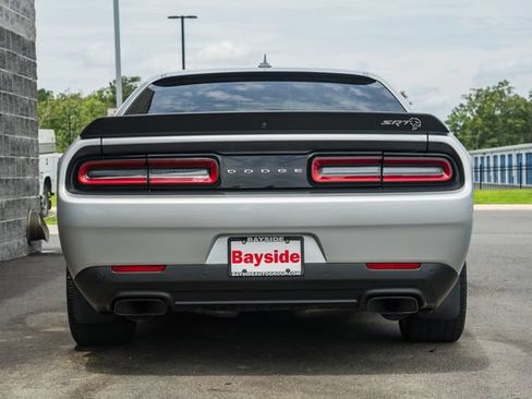 Used 2022 Dodge Challenger SRT Hellcat RWD image 7