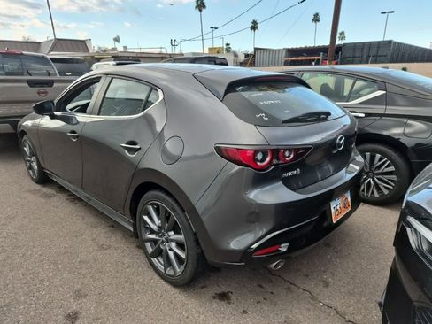 Used 2023 MAZDA MAZDA3 s image 5