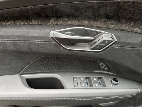 New 2026 Audi RS e-tron GT performance image 8