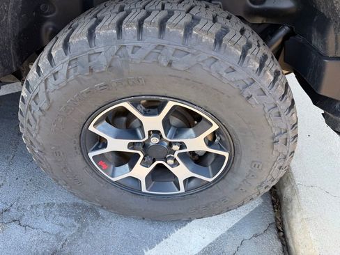 Used 2021 Jeep Wrangler Unlimited Rubicon w/ Uconnect 4C Nav & Sound Group image 8