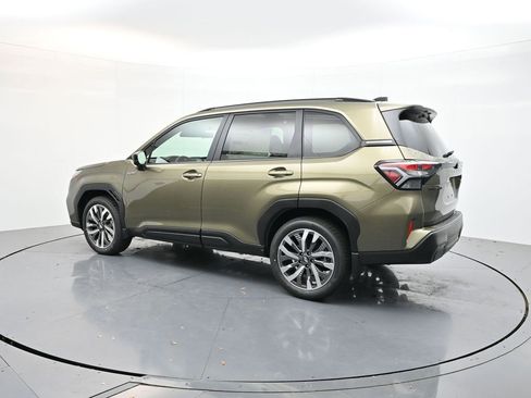 New 2025 Subaru Forester Touring image 5