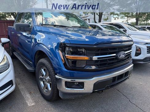 Used 2025 Ford F150 XLT w/ Equipment Group 301A Standard AWD/4WD image 2