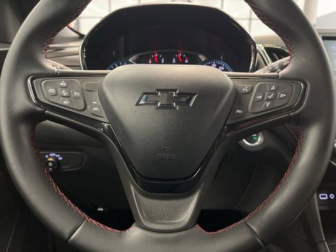 Used 2023 Chevrolet Equinox RS image 14