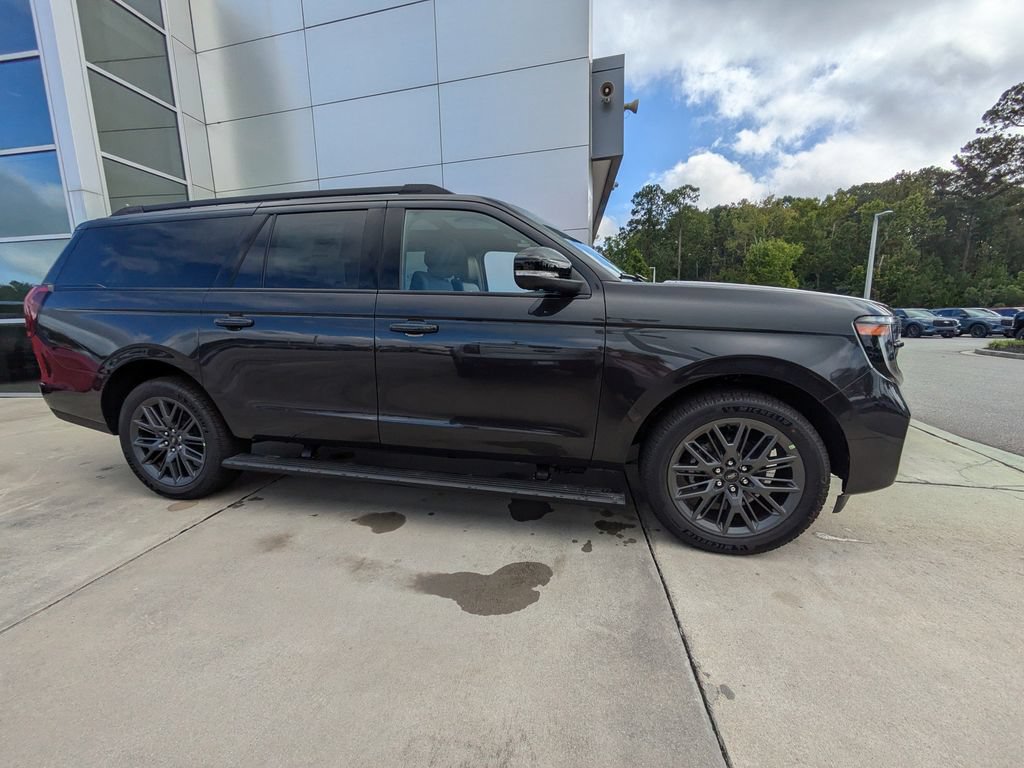 New 2027 Ford Expedition Max Platinum w/ Stealth Appearance Package AWD/4WD image 3