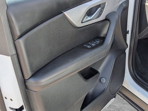 Used 2022 Chevrolet Blazer LT image 15