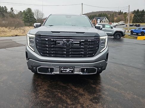 Used 2025 GMC Sierra 1500 Denali Ultimate image 8
