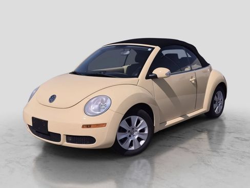 Used 2008 Volkswagen Beetle S FWD image 1