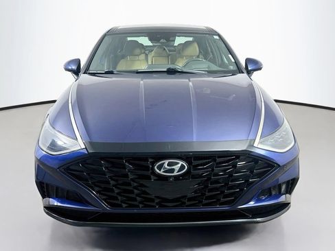 Used 2021 Hyundai Sonata Limited FWD image 2