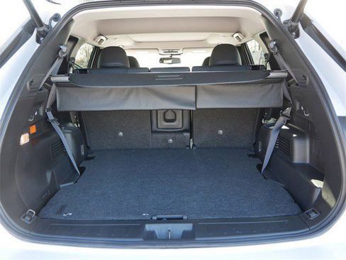 Used 2025 Mitsubishi Outlander SE image 16