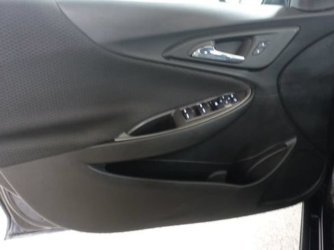 Used 2023 Chevrolet Malibu LT FWD image 9