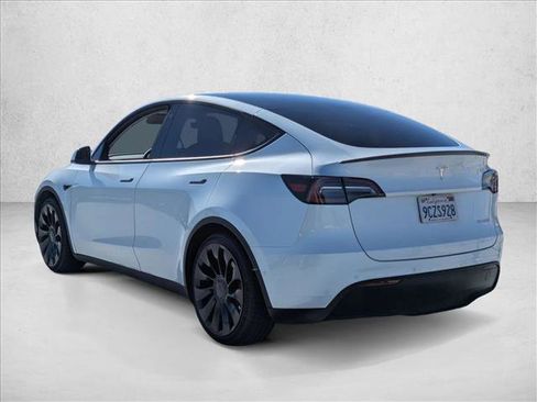 Used 2022 Tesla Model Y Performance image 8