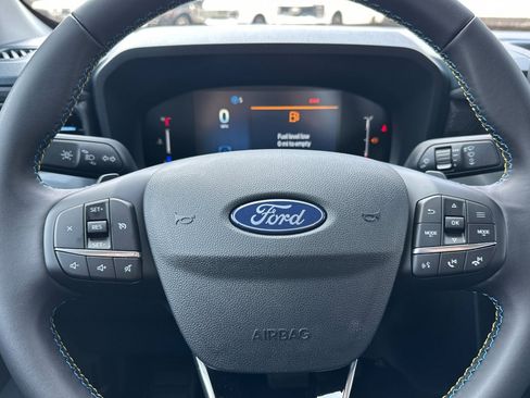 New 2025 Ford Maverick Lobo image 21