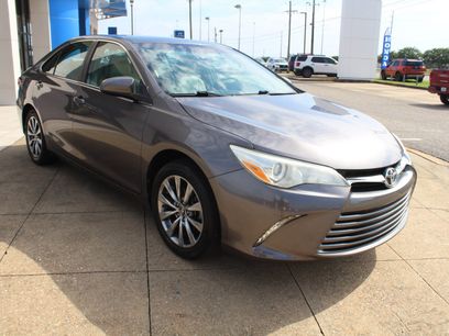 Used 2017 Toyota Camry XLE w/ Moonroof Package